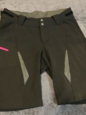 The North Face Women's Black Active/Mountain Bike Shorts